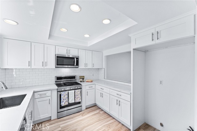 965 W Imperial Hwy., La Habra CA: https://media.crmls.org/medias/183de1ad-cf15-490b-84fc-60b42093396b.jpg