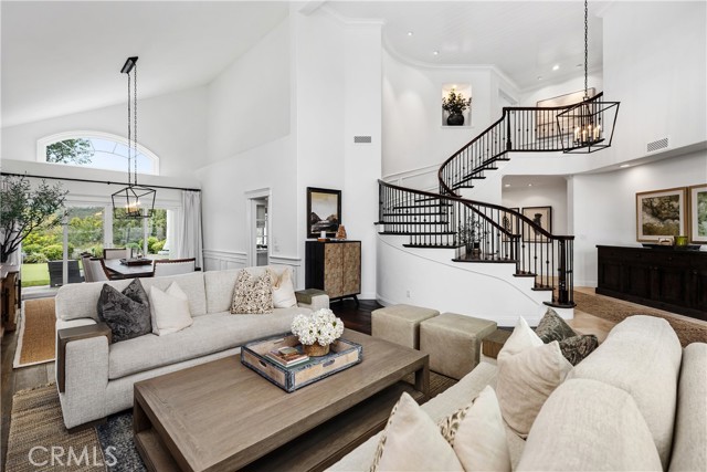 Detail Gallery Image 9 of 54 For 55 Hastings, Laguna Niguel,  CA 92677 - 4 Beds | 3/1 Baths