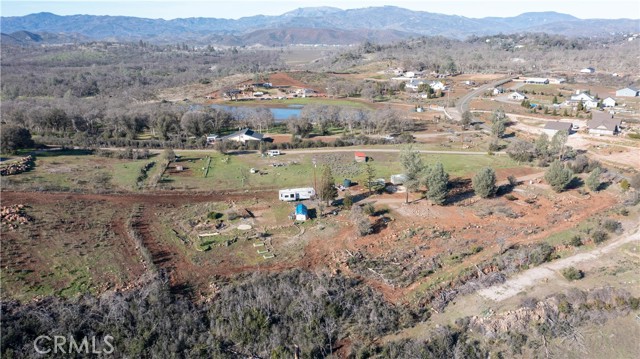 21541 Yankee Valley Road, Hidden Valley Lake CA: https://media.crmls.org/medias/183ef2ef-c11a-4ab0-9a10-08032da4aca2.jpg