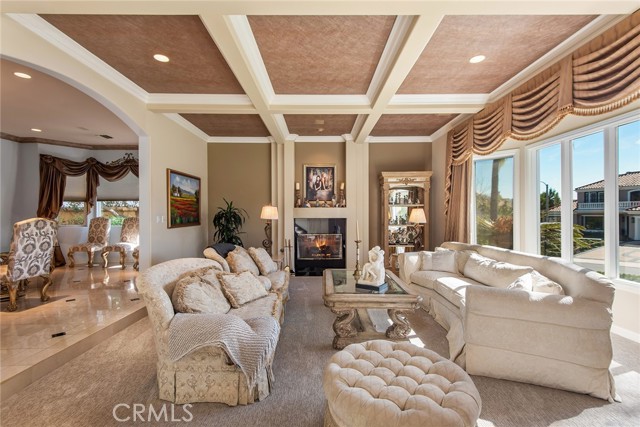 Detail Gallery Image 9 of 46 For 5442 Villawood Cir, Calabasas,  CA 91302 - 5 Beds | 6 Baths