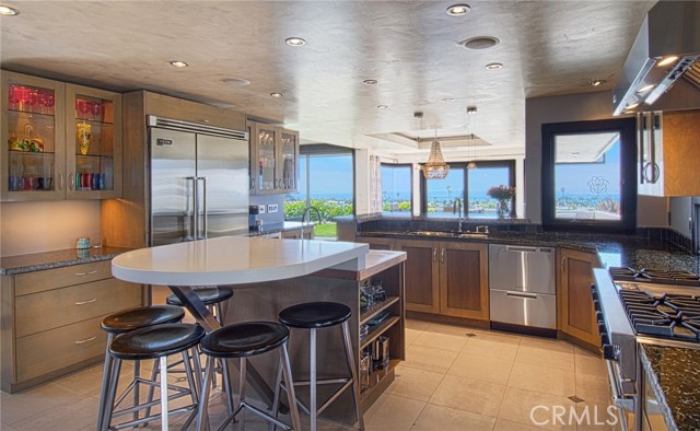 Detail Gallery Image 19 of 33 For 32471 Adriatic Dr, Dana Point,  CA 92629 - 4 Beds | 4/1 Baths