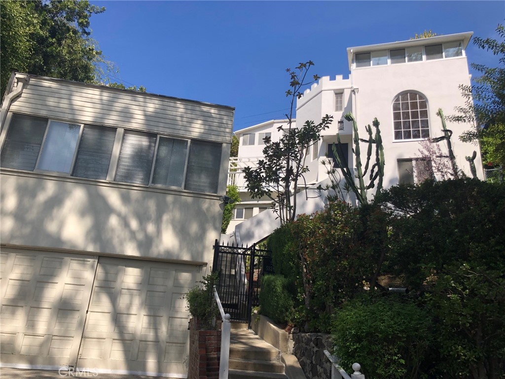 5924 Graciosa Drive