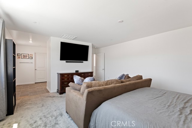 Detail Gallery Image 11 of 29 For 5085 Hoss Cir, Hemet,  CA 92545 - 4 Beds | 3 Baths