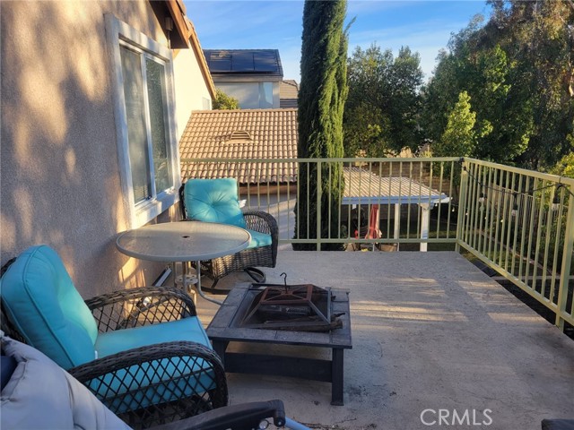 27831 Silverton Court, Valencia CA: https://media.crmls.org/medias/1841ac22-27d7-436f-8660-9d7fc2062c78.jpg