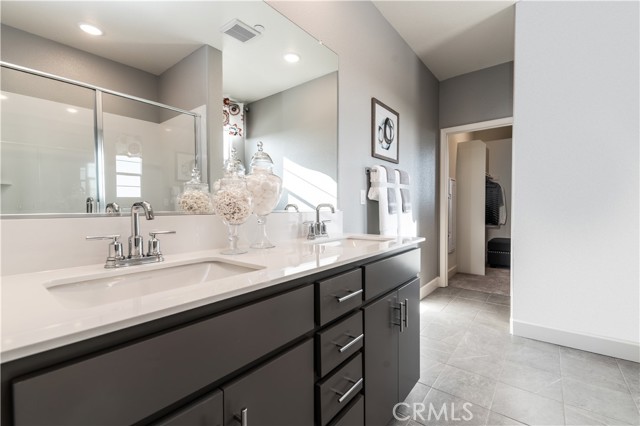 Detail Gallery Image 13 of 15 For 4016 Backwater Cove Cir, Roseville,  CA 95747 - 3 Beds | 3/1 Baths