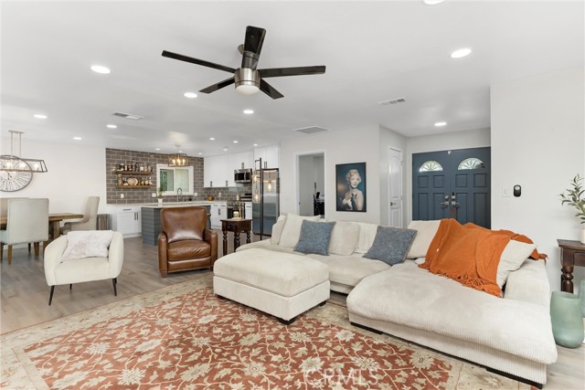 Detail Gallery Image 9 of 43 For 30825 Palo Alto Drive, Redlands,  CA 92373 - 3 Beds | 2 Baths