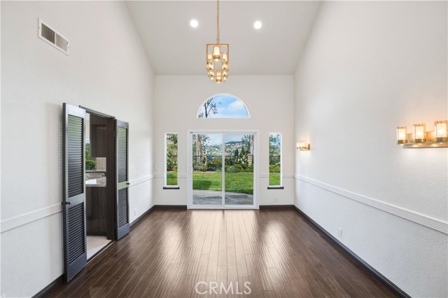 Image 29 of 73 For 3537 Foxglove Road