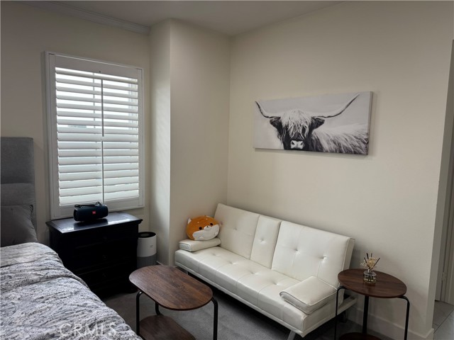 526 W Tribella Court, Santa Ana CA: https://media.crmls.org/medias/18453b80-760e-40bb-b92a-56bc9b48e8f6.jpg