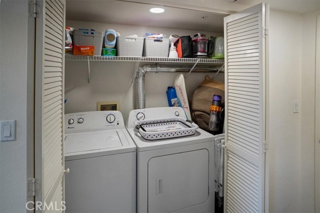 Detail Gallery Image 13 of 16 For 11044 Acama, North Hollywood,  CA 91602 - 2 Beds | 2 Baths