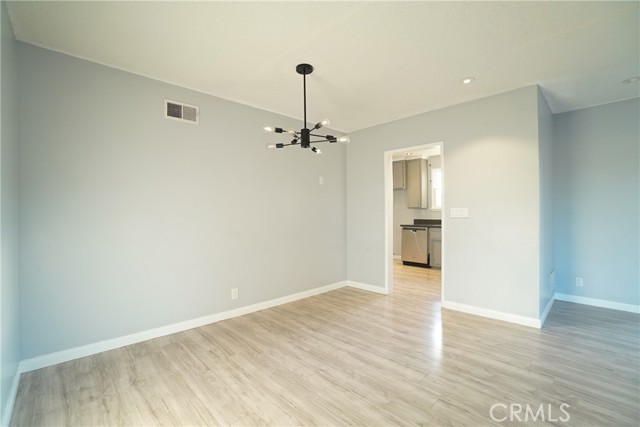 Detail Gallery Image 9 of 23 For 13917 S Wilkie Ave, Gardena,  CA 90249 - 3 Beds | 2 Baths