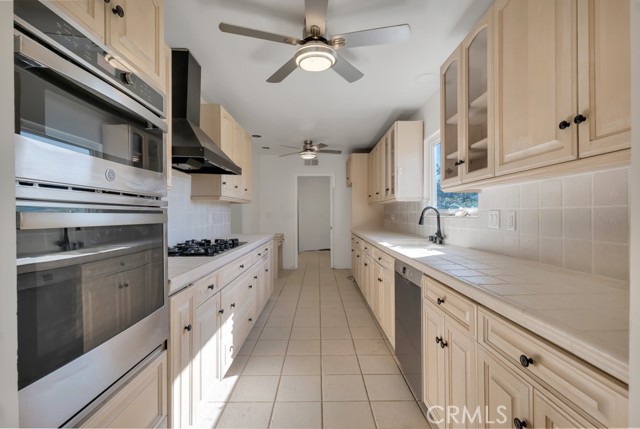 Detail Gallery Image 35 of 53 For 3953 Bon Homme Rd, Calabasas,  CA 91302 - 4 Beds | 3 Baths