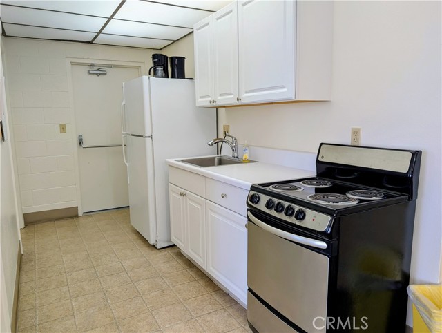 5499 Paseo Del Lago W, Laguna Woods CA: https://media.crmls.org/medias/1847300c-80a6-461d-9b8b-e16cdb639db4.jpg