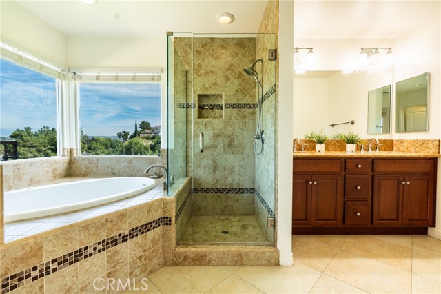 Detail Gallery Image 12 of 20 For 309 Camino De Gloria, Walnut,  CA 91789 - 4 Beds | 3/1 Baths