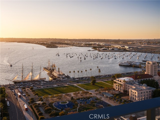 Front Image Thumbnail for CROC26051322