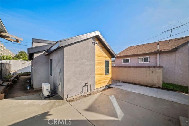 Detail Gallery Image 13 of 14 For 1809 123rd St, Los Angeles,  CA 90059 - 2 Beds | 1 Baths