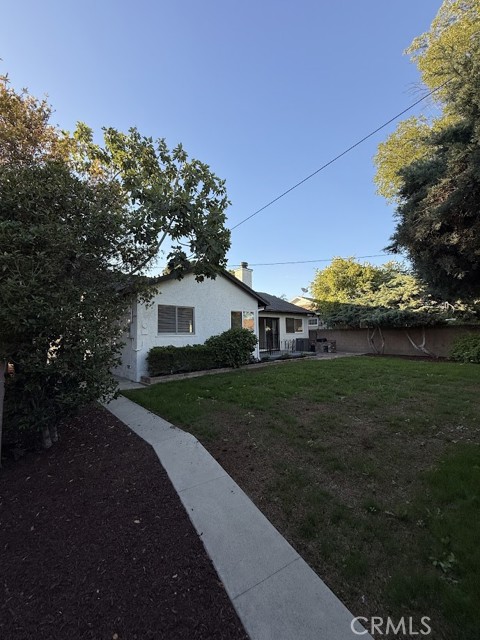 14906 Aztec Street, Sylmar CA: https://media.crmls.org/medias/1848b93f-1370-4344-a703-ae68f15a92da.jpg