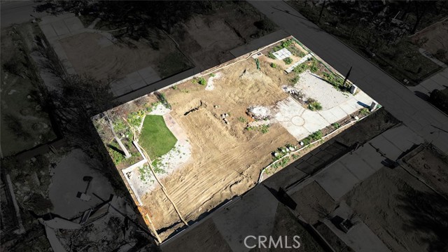 365 W Poppyfields Drive, Altadena CA: https://media.crmls.org/medias/1848c5e2-89b4-498b-99cf-4859dfefe52a.jpg