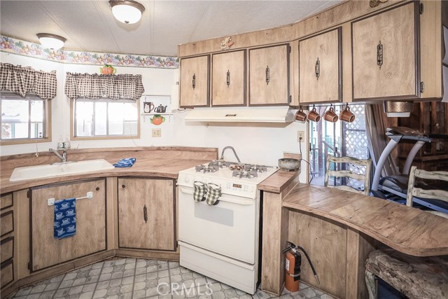 Detail Gallery Image 11 of 24 For 475 Thrush Dr #15,  Big Bear Lake,  CA 92315 - 2 Beds | 2 Baths