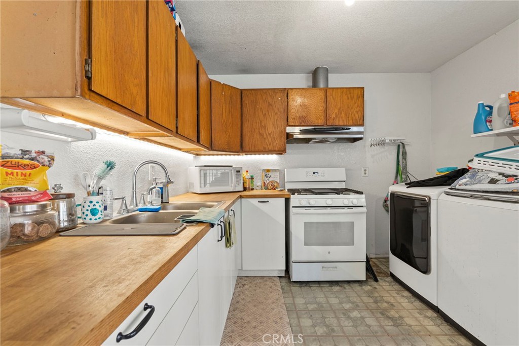 MLS #OC25222143 image #12