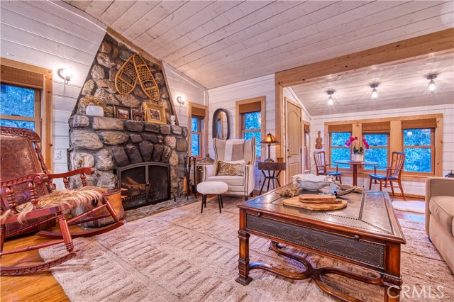 Detail Gallery Image 11 of 26 For 9287 Corral Rd, Forest Falls,  CA 92339 - 2 Beds | 1 Baths