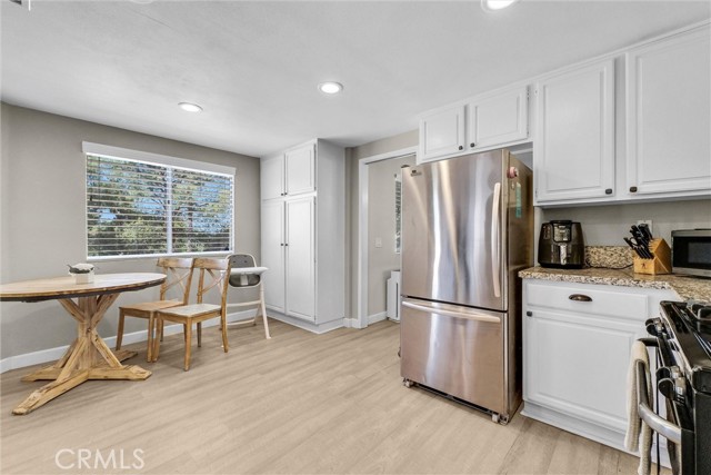 18623 Chickory Drive, Riverside CA: https://media.crmls.org/medias/18495cdb-f378-4d89-b2e0-2eff46ca4361.jpg