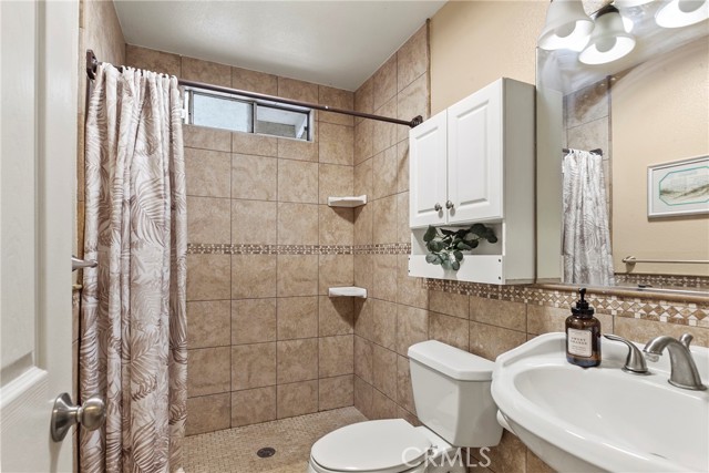 Detail Gallery Image 18 of 34 For 245 Walnut St, Arroyo Grande,  CA 93420 - 4 Beds | 3 Baths