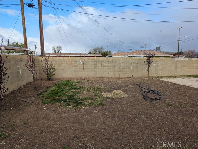 Detail Gallery Image 23 of 26 For 1854 Richard Ave, Mojave,  CA 93501 - 2 Beds | 1 Baths