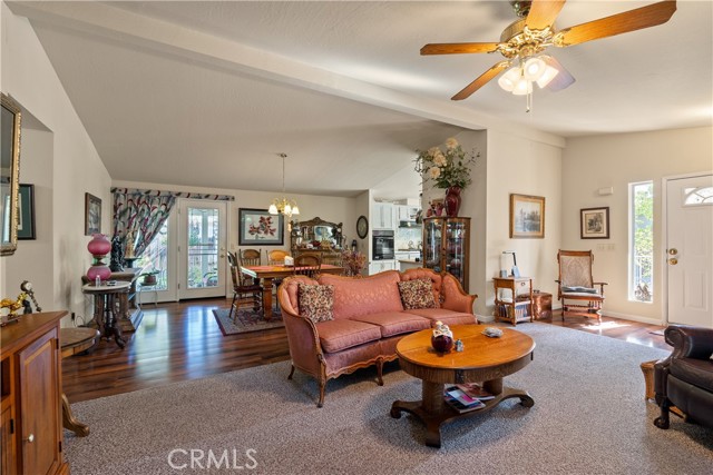 Detail Gallery Image 6 of 53 For 2050 Springfield Drive #215,  Chico,  CA 95928 - 2 Beds | 2 Baths