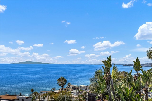 32091 Virginia Way, Laguna Beach CA: https://media.crmls.org/medias/184b5a2d-80aa-4d0a-976c-8b6f3ab7e7b9.jpg