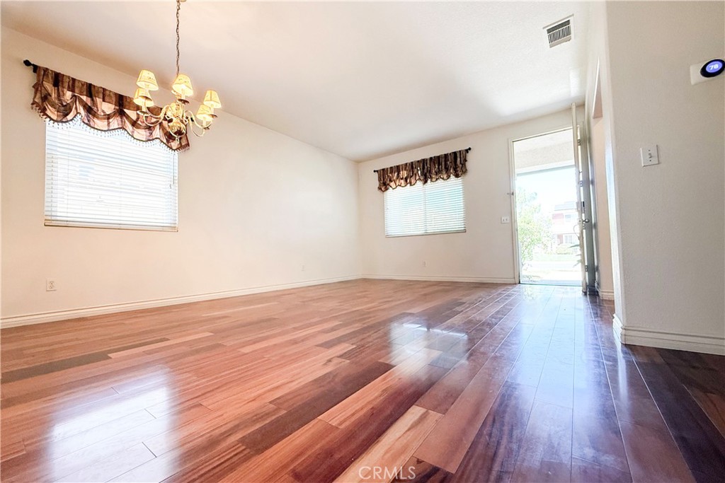 MLS #CV25133770 img 3