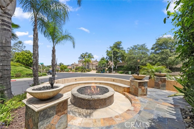982 Camino Del Arroyo Drive, San Marcos CA: https://media.crmls.org/medias/184e72df-e0f2-410f-ab5c-2a7e2bada8f9.jpg