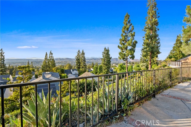 Detail Gallery Image 27 of 27 For 520 Golden Sky Ln, Anaheim,  CA 92807 - 3 Beds | 2 Baths