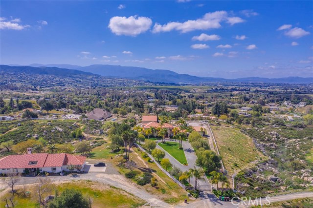 Detail Gallery Image 73 of 75 For 38750 Celita, Temecula,  CA 92592 - 4 Beds | 5/1 Baths