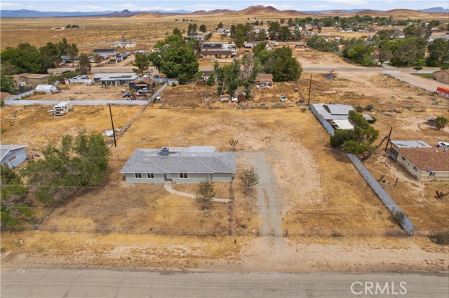 Detail Gallery Image 3 of 26 For 16657 Foothill Ave, Edwards,  CA 93523 - 4 Beds | 2 Baths