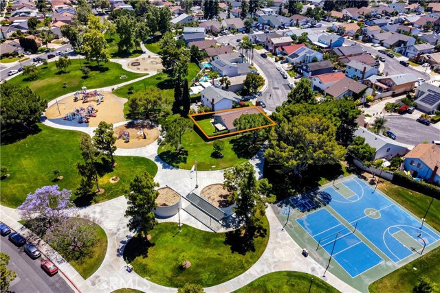 3701 S Ross Street, Santa Ana CA: https://media.crmls.org/medias/1850a5ab-05eb-4df1-8758-1a9f0aba1996.jpg