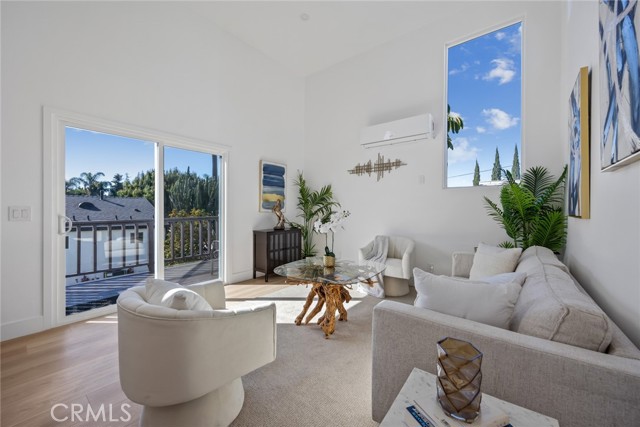 Detail Gallery Image 21 of 39 For 2460 Stoner Avenue, Los Angeles,  CA 90064 - – Beds | – Baths