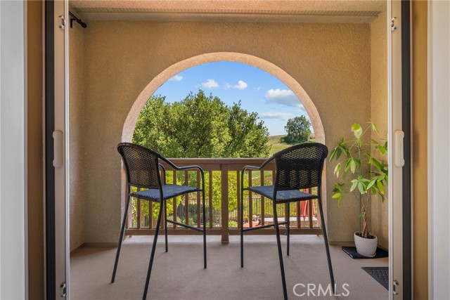 25542 Via Ventana, Valencia CA: https://media.crmls.org/medias/185243c8-bd5d-482a-ad78-19936dcb34eb.jpg