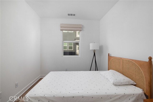 Detail Gallery Image 19 of 29 For 1410 S Urbana, Anaheim,  CA 92805 - 4 Beds | 3/1 Baths