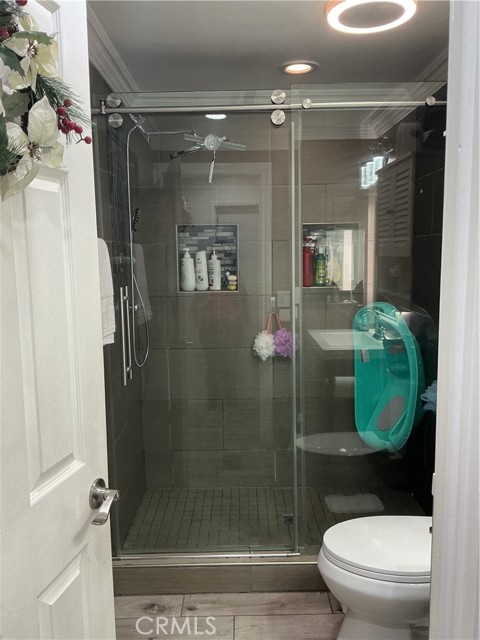 1097 N State St., Hemet CA: https://media.crmls.org/medias/1853a6ad-b410-4278-a37b-0fd445a1bb75.jpg