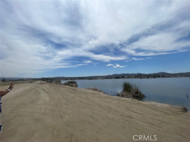 0 Roan Way, Aguanga CA: https://media.crmls.org/medias/18541428-914e-452b-843a-9edeb0382baa.jpg
