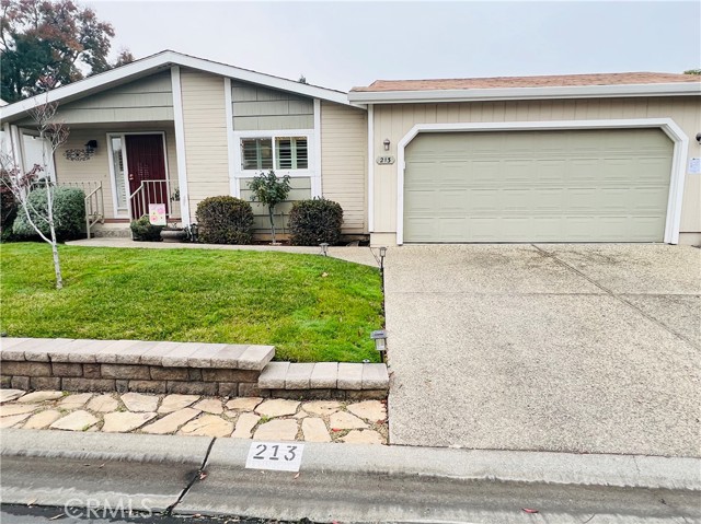 Detail Gallery Image 2 of 27 For 2050 Springfield #213,  Chico,  CA 95928 - 2 Beds | 2 Baths