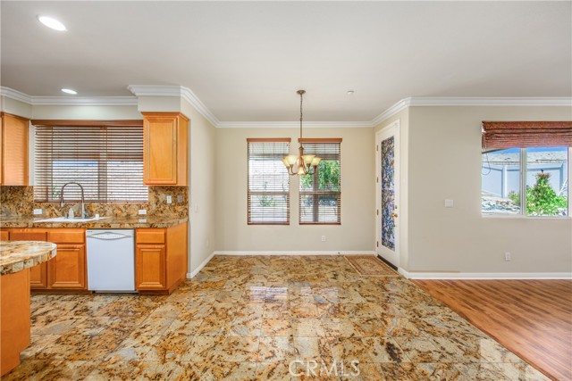 Detail Gallery Image 19 of 58 For 6644 Summertrail Pl, Highland,  CA 92346 - 5 Beds | 3/1 Baths