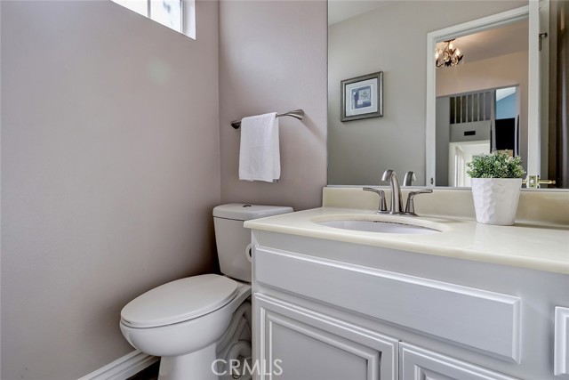 2218 Bataan Road, Redondo Beach, California 90278, 3 Bedrooms Bedrooms, ,2 BathroomsBathrooms,Residential,Sold,Bataan,SB22083182