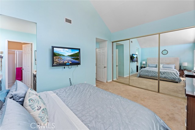6316 E Woodsboro Avenue, Anaheim Hills CA: https://media.crmls.org/medias/18583926-c209-40b0-8f9f-2f68295a7e7d.jpg