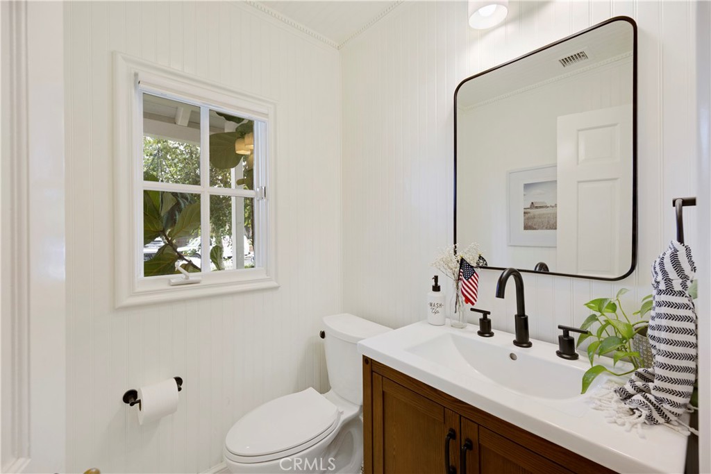 185854dc 93a0 43f0 9108 Eb42126f43cd