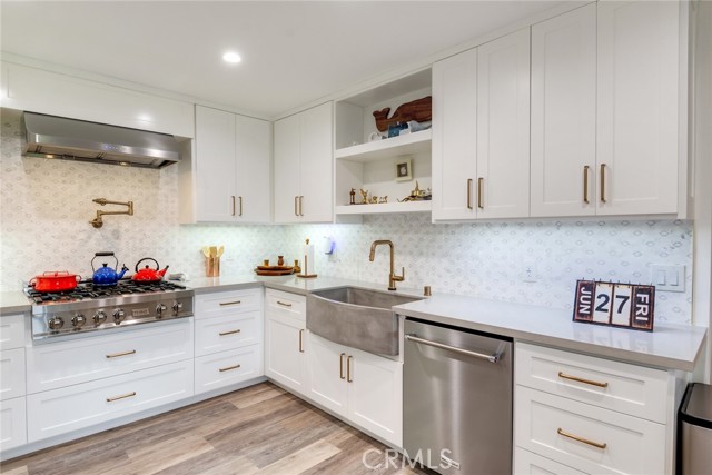 2501 S El Camino Real, San Clemente CA: https://media.crmls.org/medias/1858fb5c-35f2-4e19-8427-4f8edc699369.jpg
