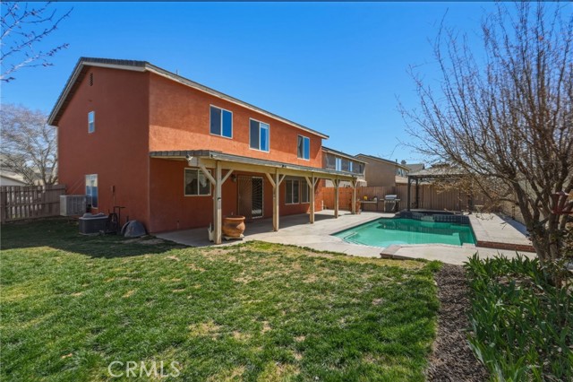 Detail Gallery Image 19 of 23 For 45409 Pickford Ave, Lancaster,  CA 93534 - 5 Beds | 2/1 Baths