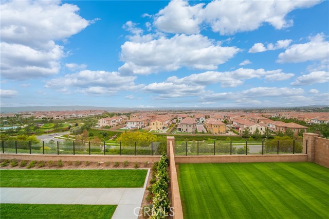 101 eversedge, Irvine CA: https://media.crmls.org/medias/1859b38c-5ed9-4479-aa31-6d9eab5e1b78.jpg