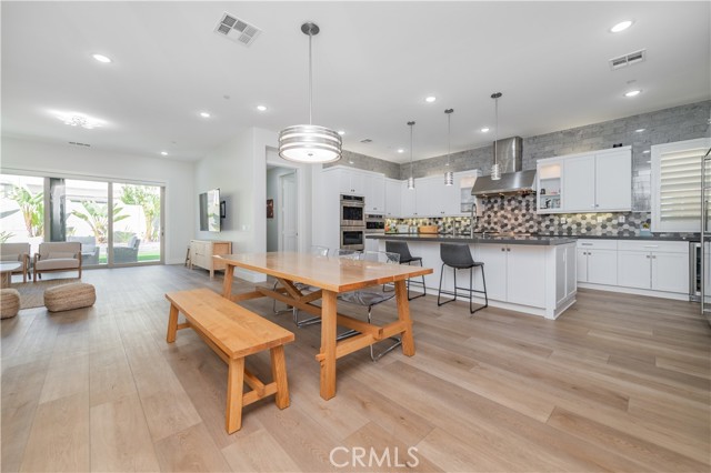 Detail Gallery Image 4 of 21 For 53 Lunar, Irvine,  CA 92618 - 4 Beds | 4/1 Baths