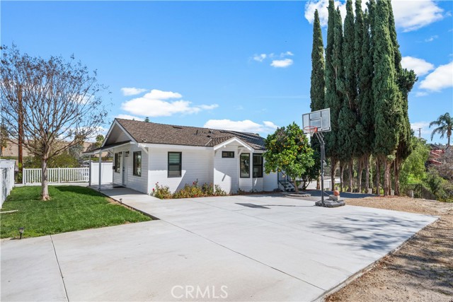 Detail Gallery Image 26 of 35 For 4912 Shaw Ln, Yorba Linda,  CA 92886 - 3 Beds | 2 Baths